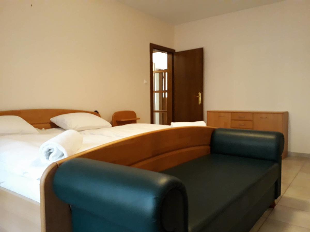 Hotel Matrix Szeged Ngoại thất bức ảnh