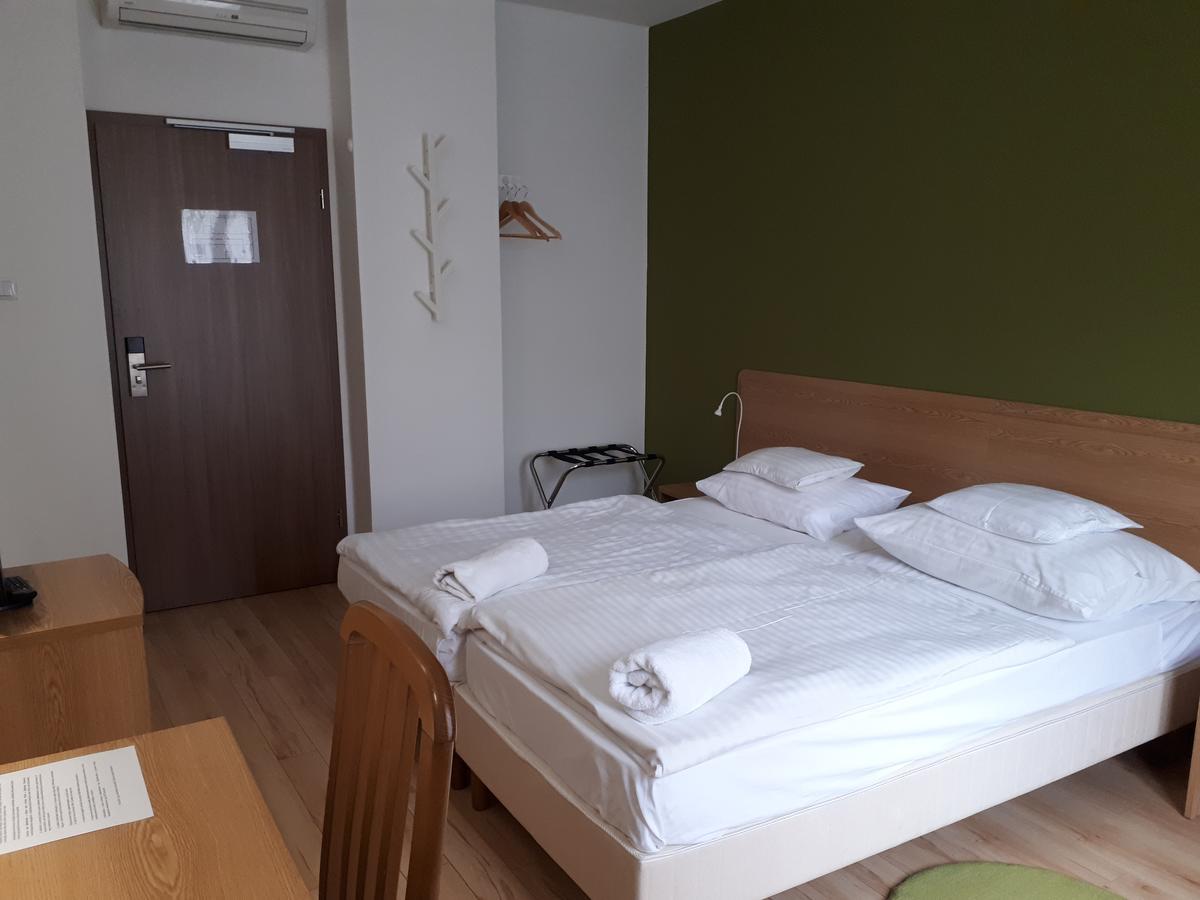 Hotel Matrix Szeged Ngoại thất bức ảnh
