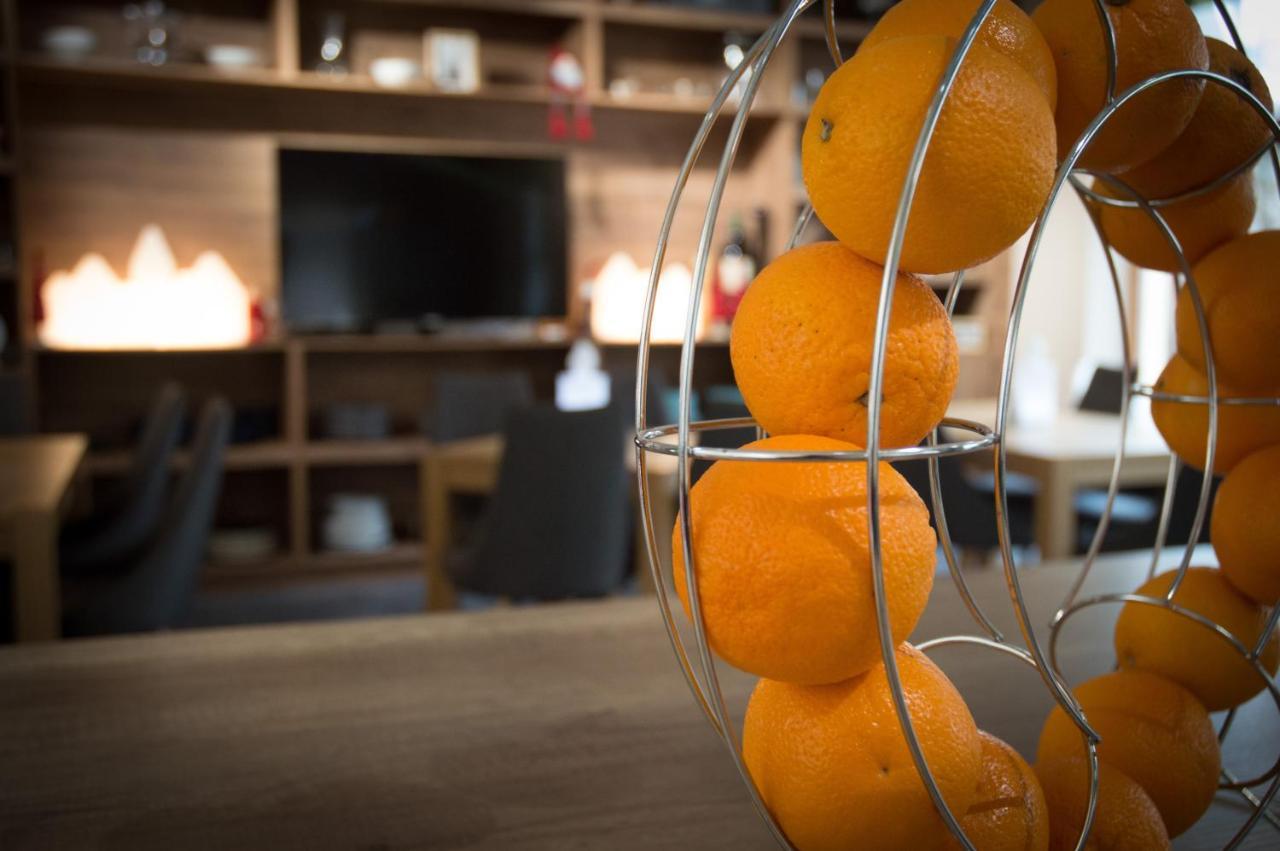 Hotel Matrix Szeged Ngoại thất bức ảnh